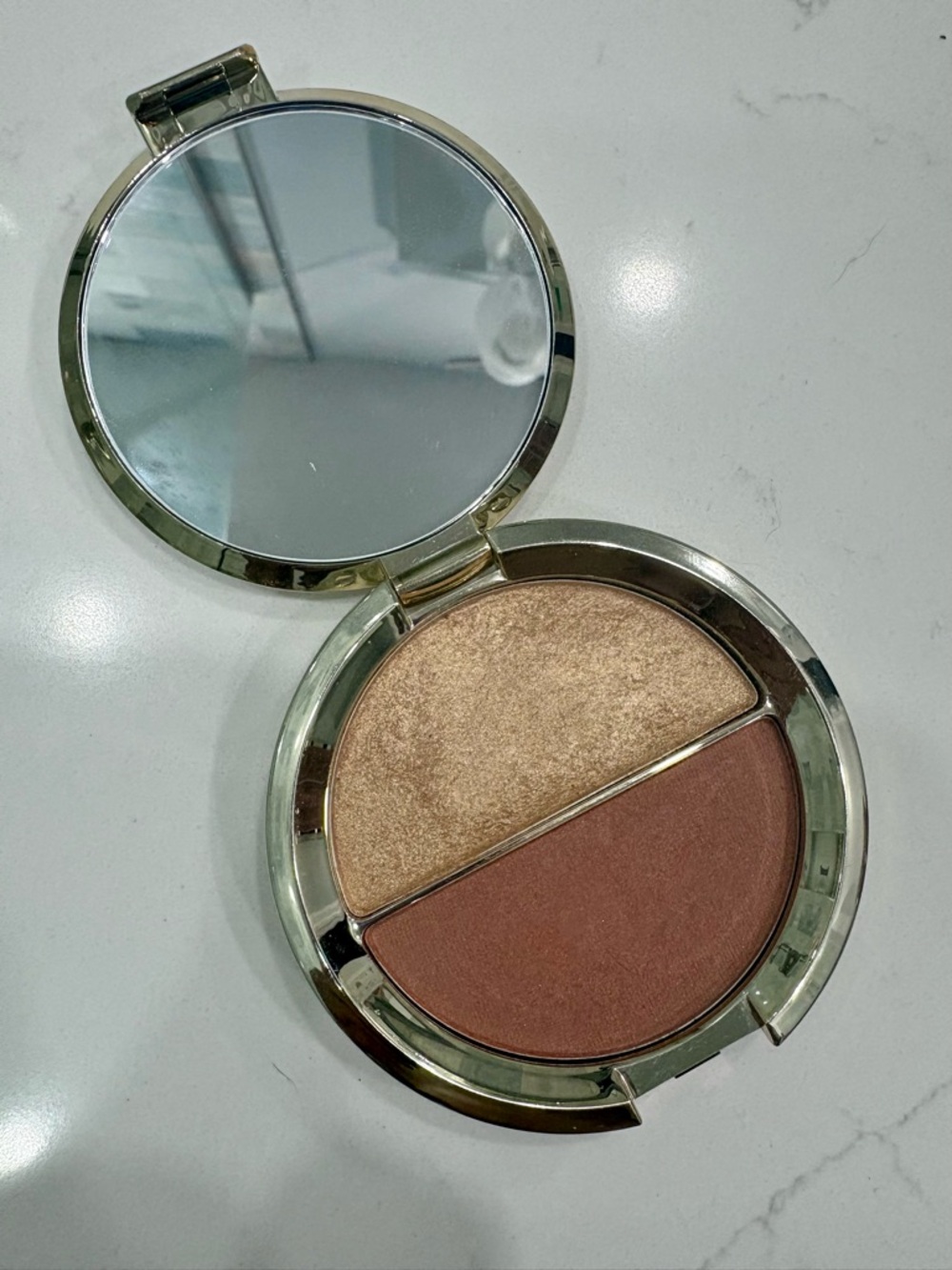 Becca Shimmering Skin Perfector Champagne Splits